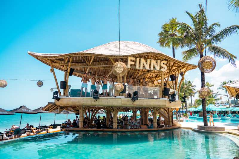 FINNS FBC FURNITURE 93 1