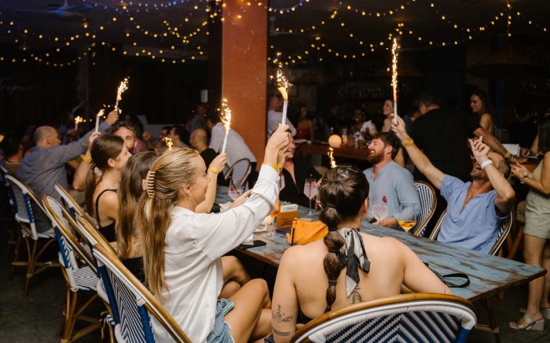 St Tropez Party Dining